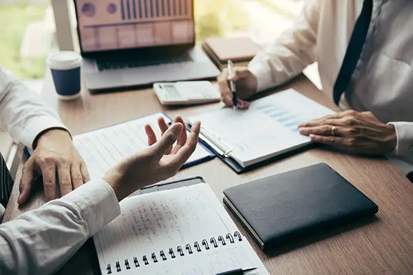 帅的含义男孩英文