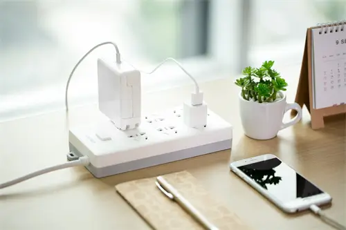 有含义的加油男生